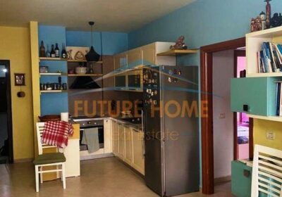 Shitet apartament 2+1 ne Yzberisht