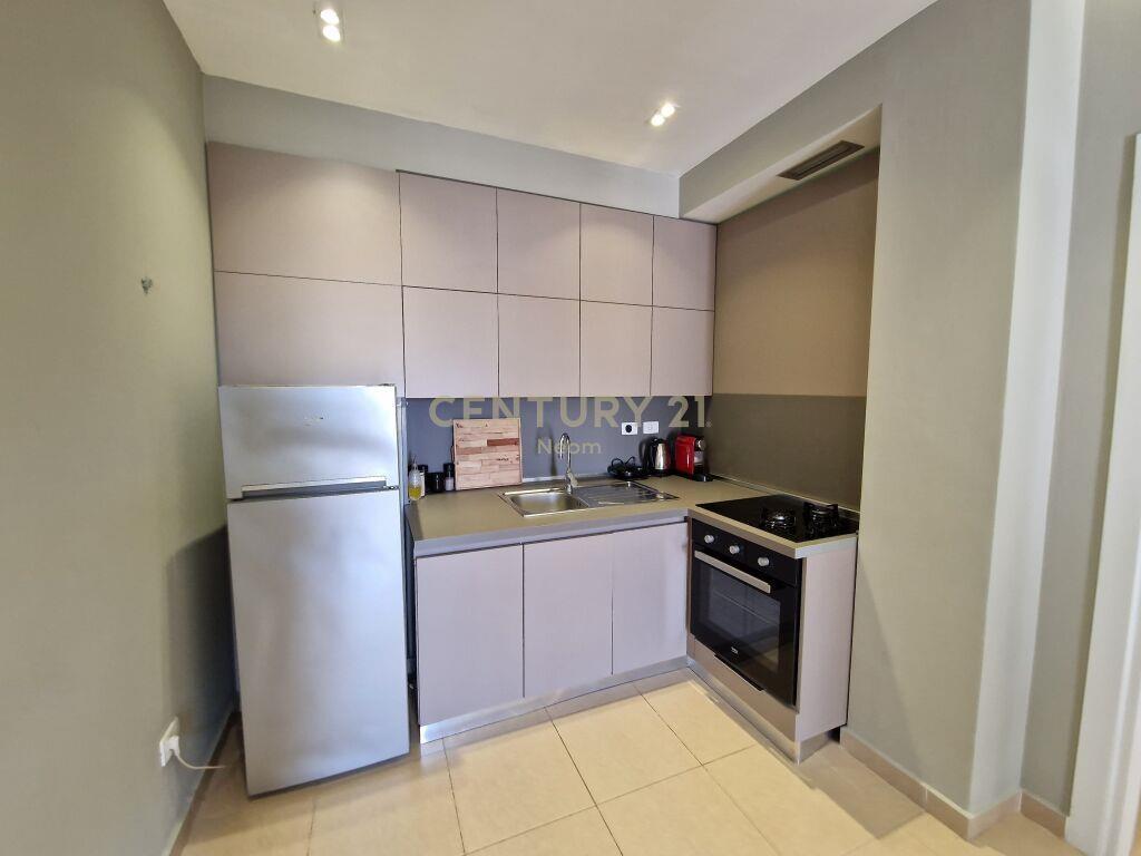 Per Qira | Apartment 2+1+1 | Sheshi Skënderbej (Qendër) | 1