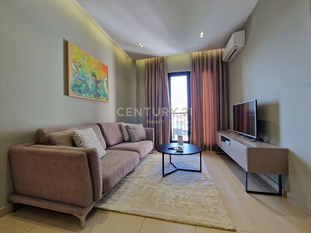 Per Qira | Apartment 2+1+1 | Sheshi Skënderbej (Qendër) | 1