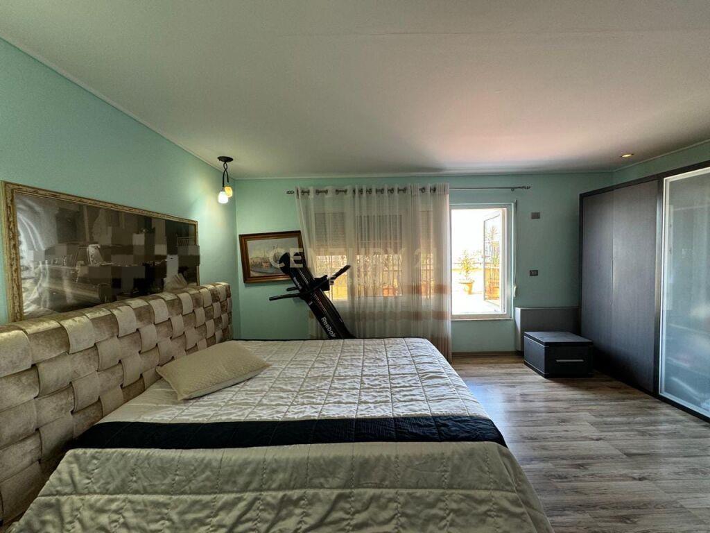 Per Qira | Apartment 3+1+3 | Rruga Fortuzi | 2,300 € /Muaj