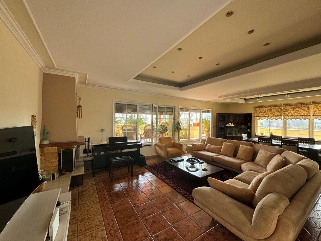 Per Qira | Apartment 3+1+3 | Rruga Fortuzi | 2,300 € /Muaj