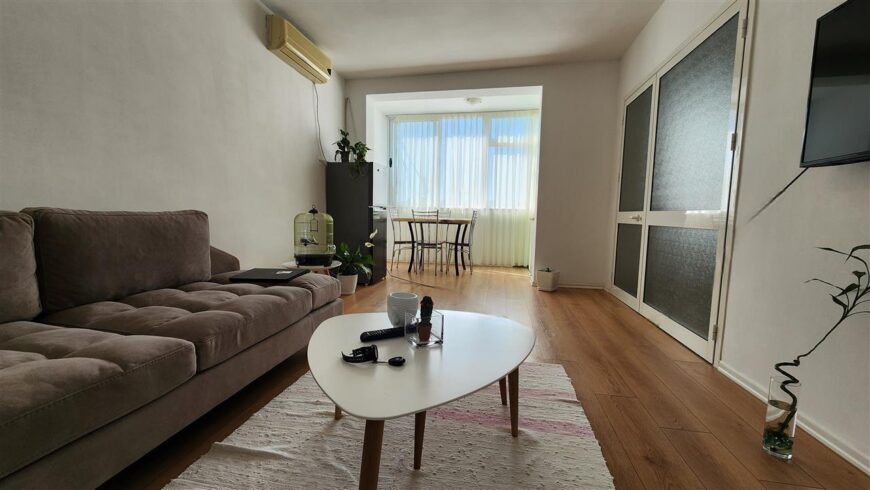 Apartament pranë hipotekës