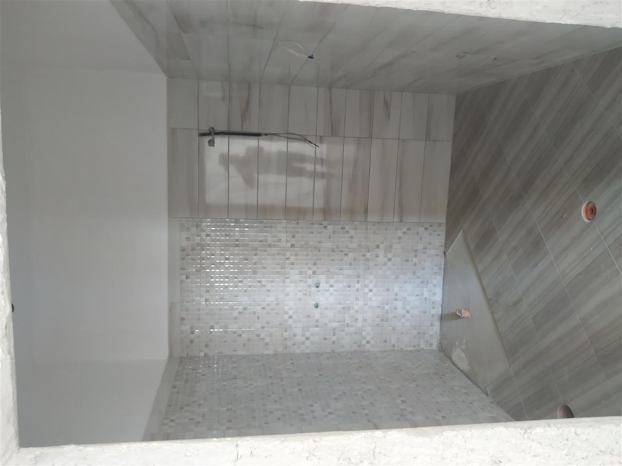 Shitet Papafingo .Lagja”Apollonia”, Fier .