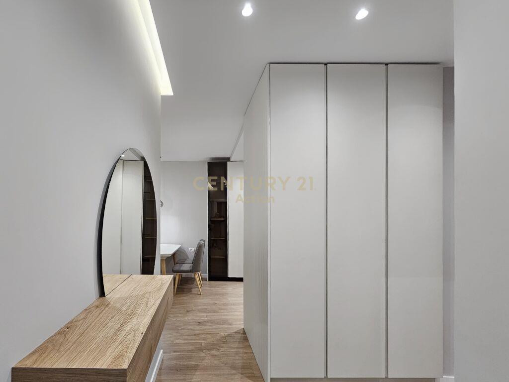 Per Qira | Apartment 2+1+2 | Qendra Tregtare TEG | 1,100 €