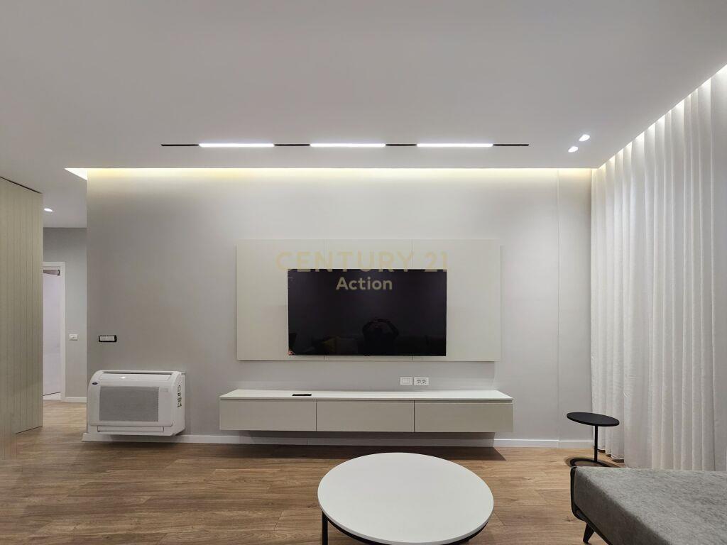 Per Qira | Apartment 2+1+2 | Qendra Tregtare TEG | 1,100 €