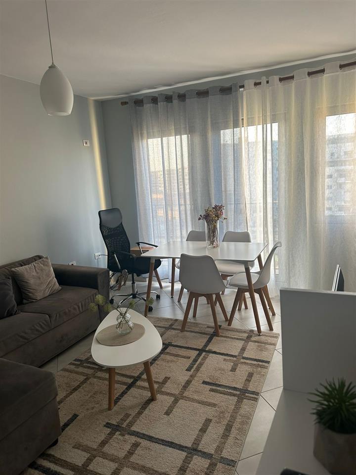 Super Apartment komod