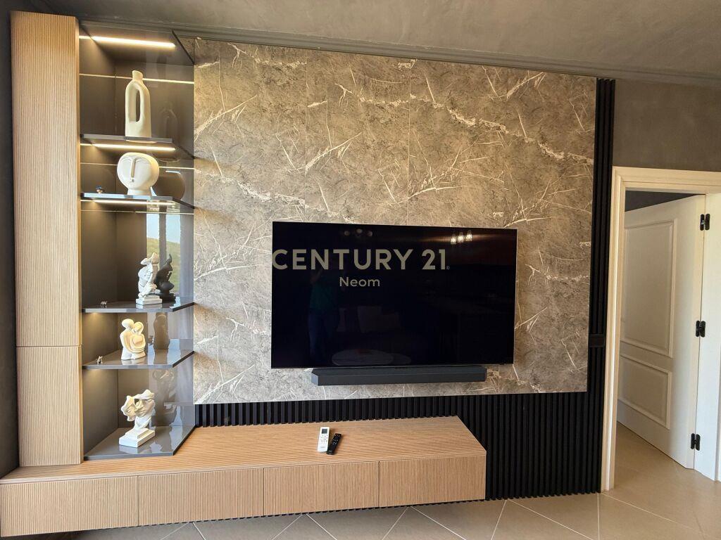 APARTAMENT MODERN 1+1, 530 € Neom102274