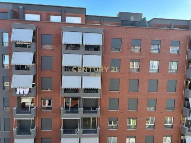 SHITET APARTAMENT 2+1+2 NE RRUGEN 5 MAJI