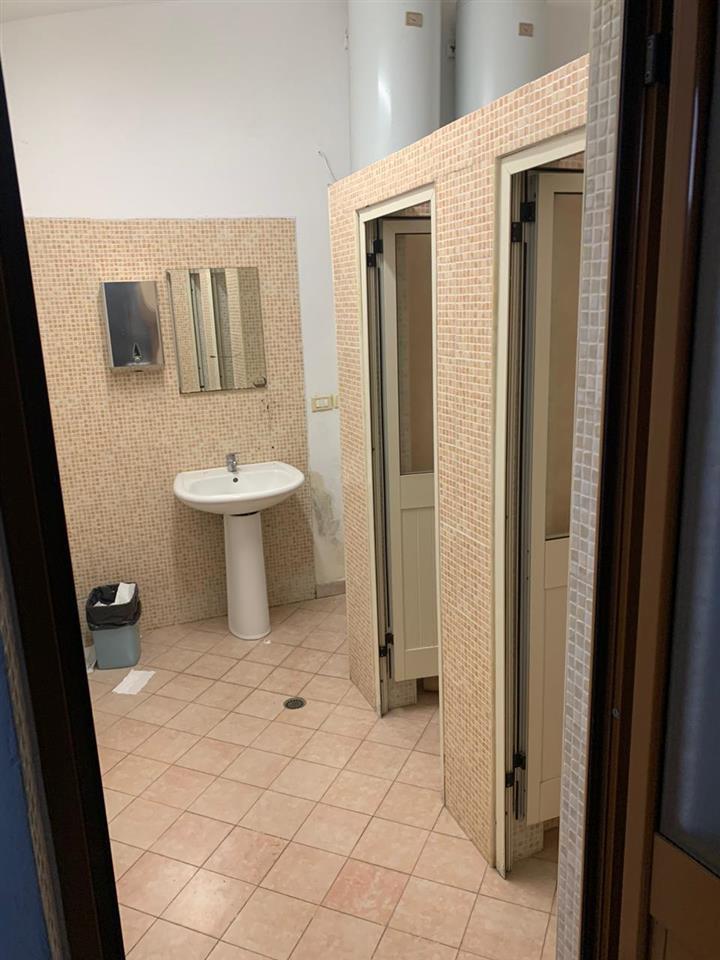 Jepet me qera ose shitet