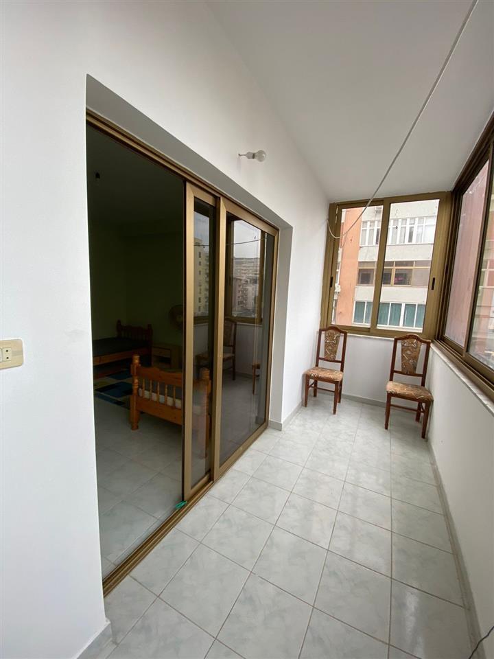 Jepet me qira apartament 2+1 ne Vollga me garazh