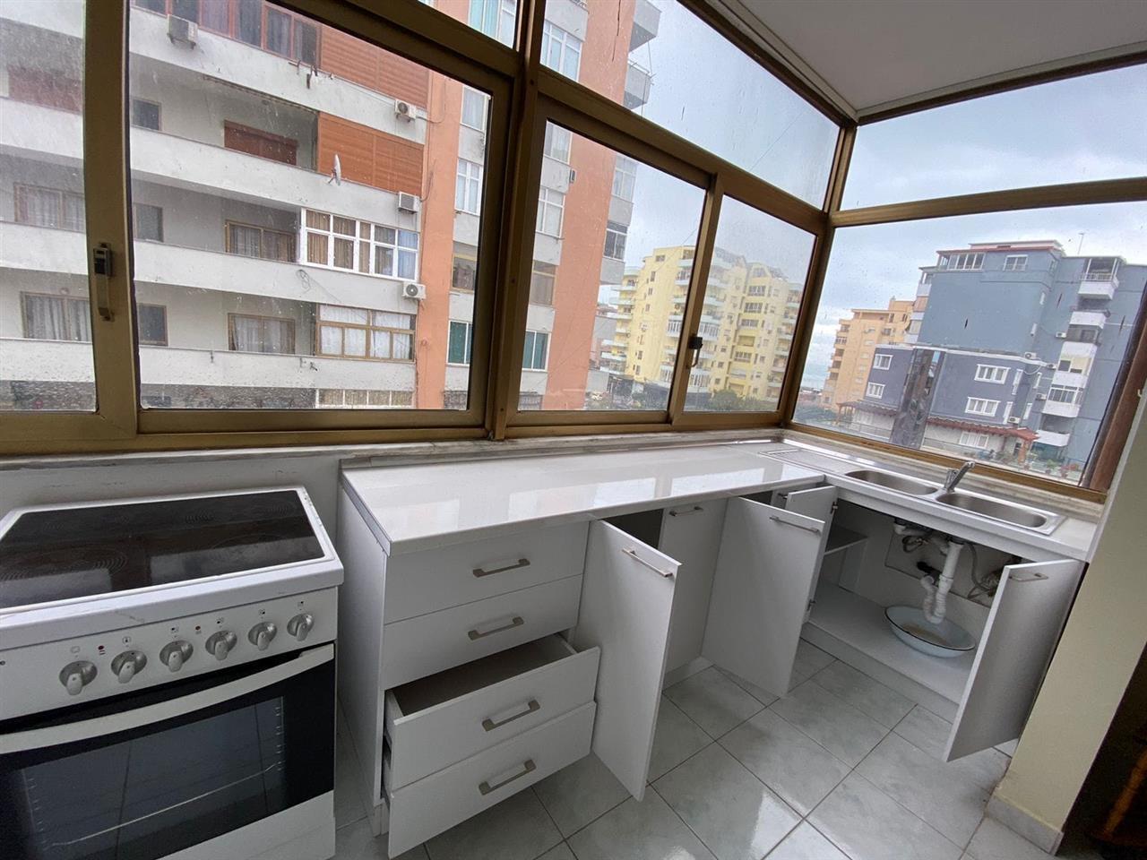 Jepet me qira apartament 2+1 ne Vollga me garazh