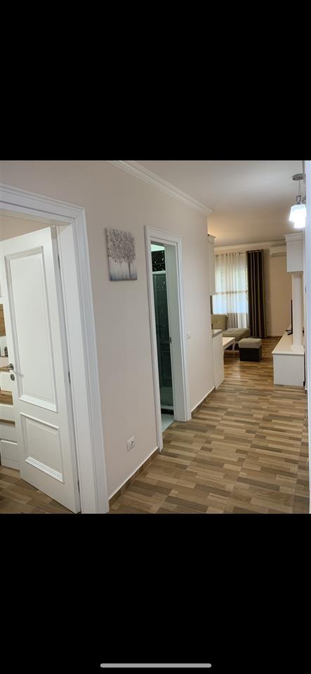 Jepet apartament me qera rruga e cipajve