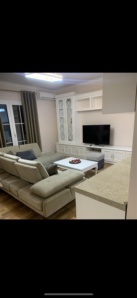 Jepet apartament me qera rruga e cipajve