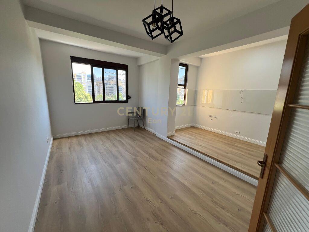 SHITET APARTAMENT 1+1 VIJE E DYTE NE PLAZH,HEKURUDHA!