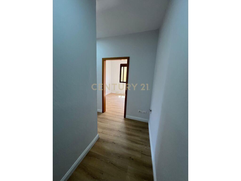SHITET APARTAMENT 1+1 VIJE E DYTE NE PLAZH,HEKURUDHA!