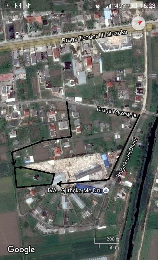 Shtepi 116m2 e Legalizuar me Certifikate dhe 3700m2 toke