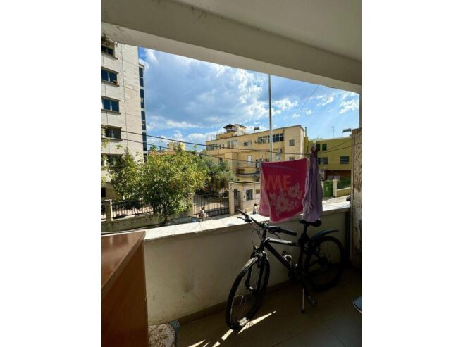 Shitet, Apartament 2+1, Prokuroria, Tiranë