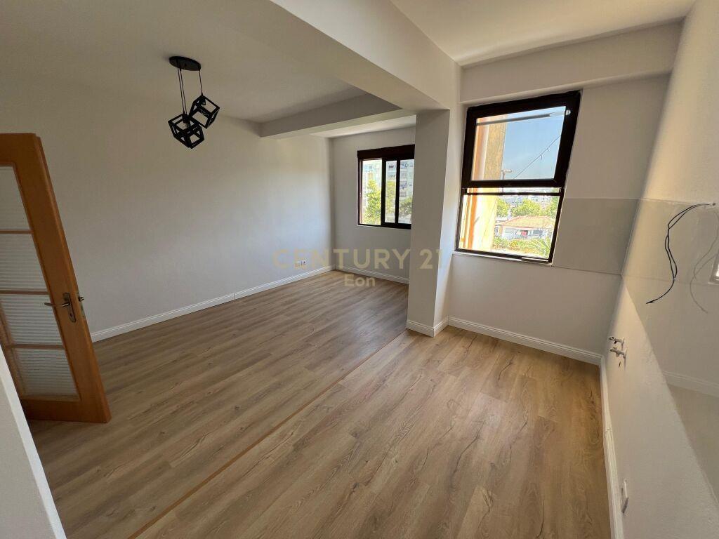 SHITET APARTAMENT 1+1 VIJE E DYTE NE PLAZH,HEKURUDHA!