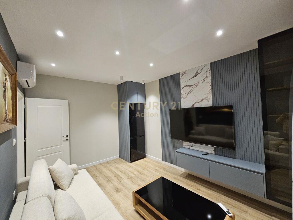 JEPET ME QIRA APARTAMENT 1+1 NE ISH BLLOK!