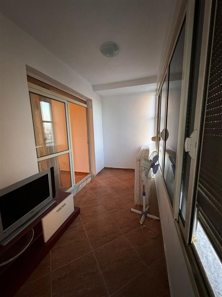 SHITET GARSIONERE 50M LARG DETI TE RROTA KUQE!