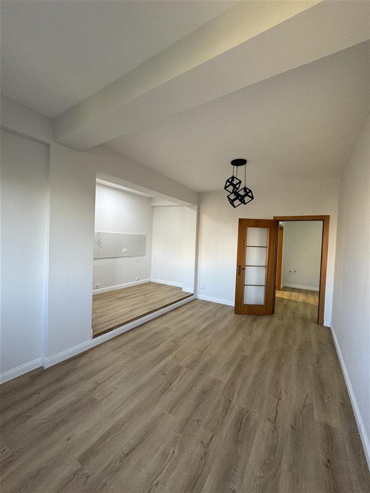 Apartament 1+1 plazh durres 20 metra nga deti