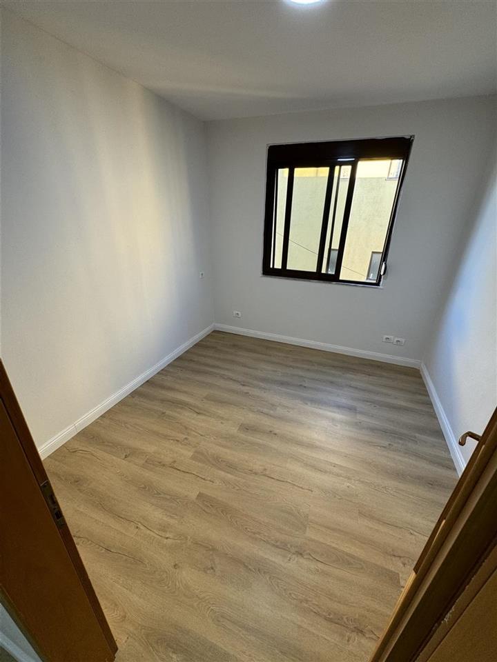 Apartament 1+1 plazh durres 20 metra nga deti