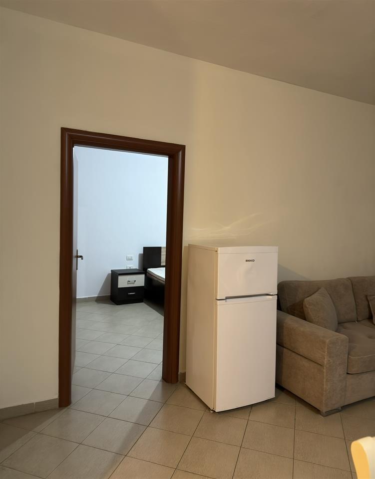 Jepet me qera apartment 1+1 Kodra e Diellit