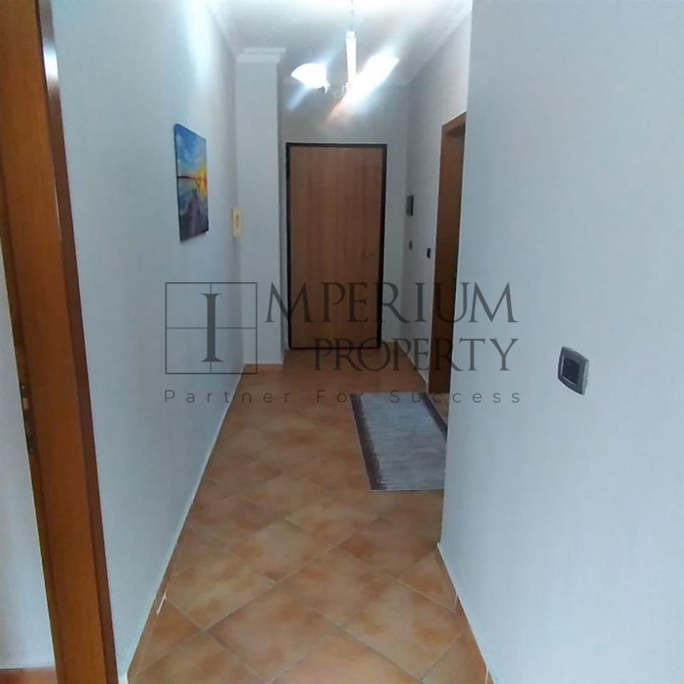 JEPET ME QIRA 1+1 DURRES,PLAZH