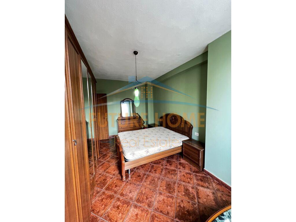 Qera Apartament 3+1+2, Stacioni i Trenit, Tiranë