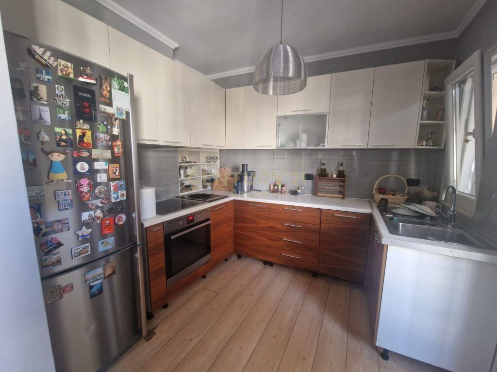 JEPET ME QIRA APARTAMENT 2+1 600 € Action102671