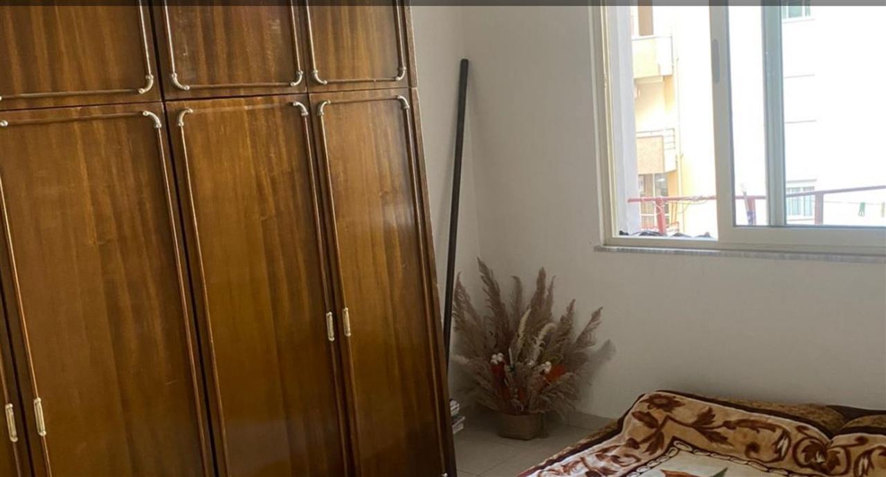 Jepet me qera apartament 3+1 tek Fresku!!