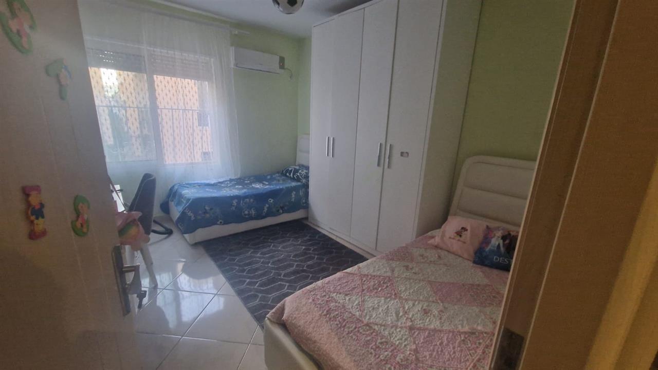 SHITET SUPER APARTAMENT 2+1 TE ISH RAJONI!