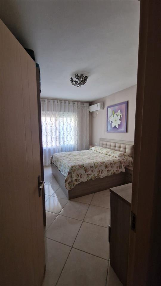 SHITET SUPER APARTAMENT 2+1 TE ISH RAJONI!