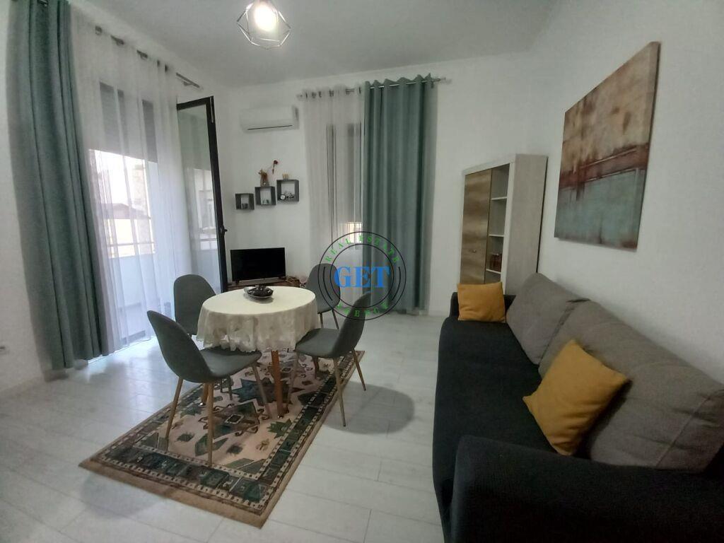 Qira, Apartament 1+1 Qender, Durres