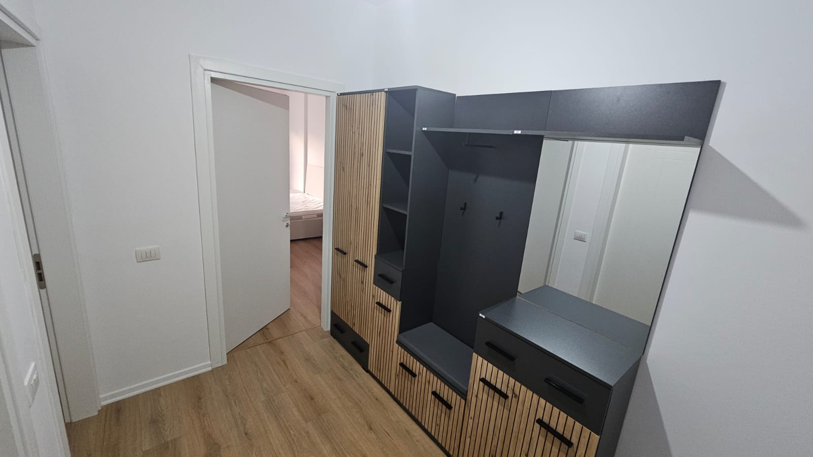 Apartament 1+1 me qira ne Astir