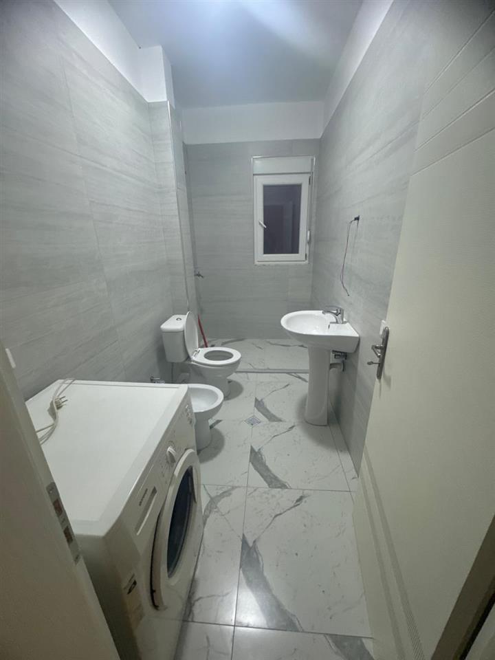 Jepet apartament me qera ne Durres