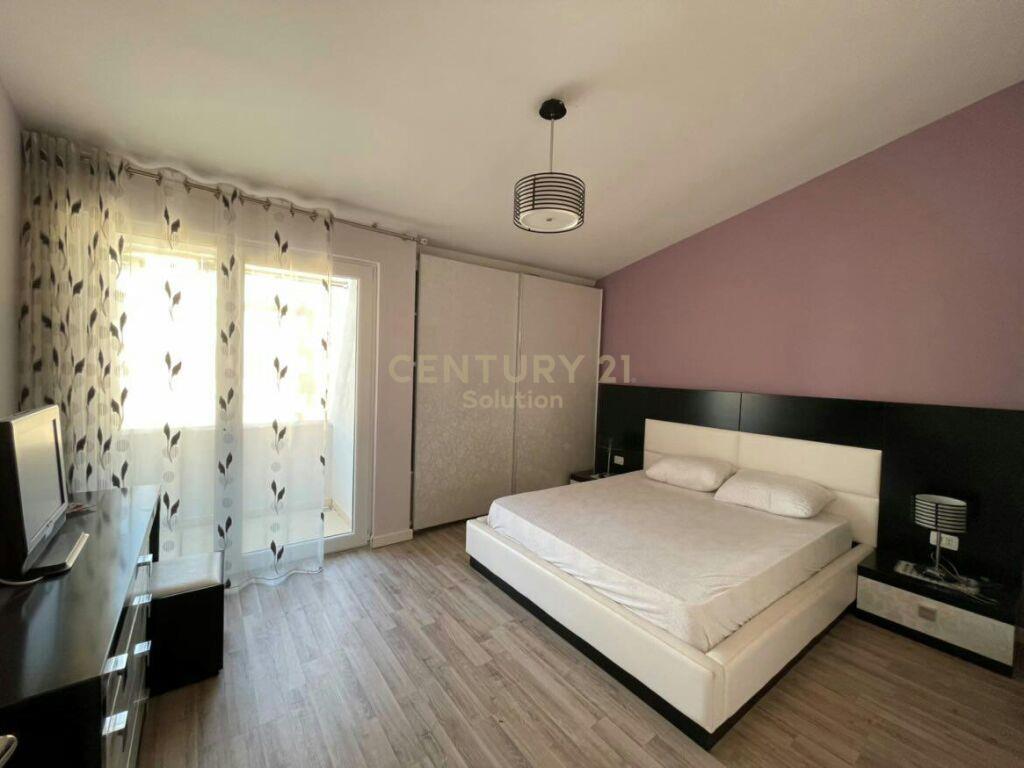 JEPET ME QIRA APARTAMENT 3+1+2 600 € Sol93754