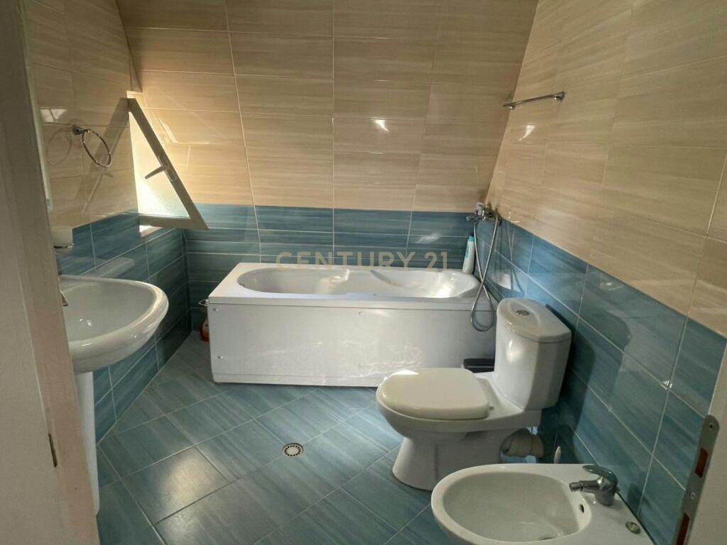 JEPET ME QIRA APARTAMENT 3+1+2 600 € Sol93754