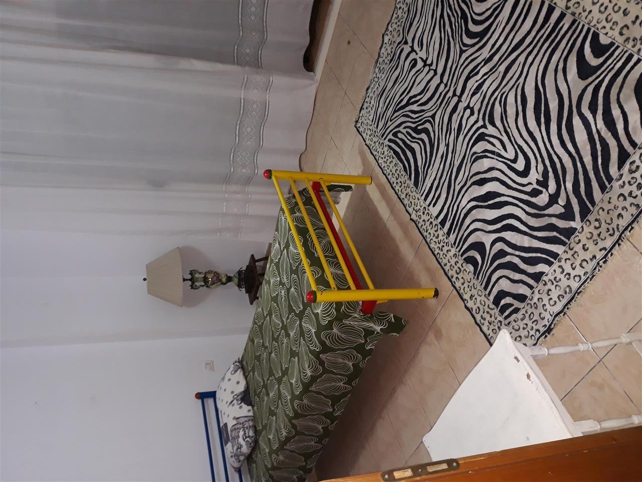 Jepet me qira apartament 2+1 afer Viles se Zogut