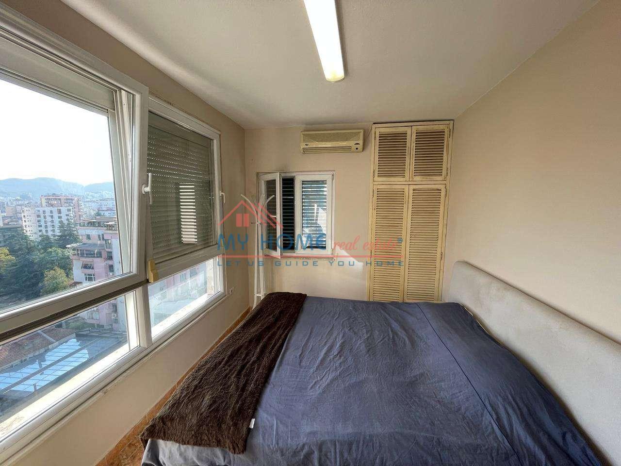 Apartament 2+1+Verande me qera ne Bllok