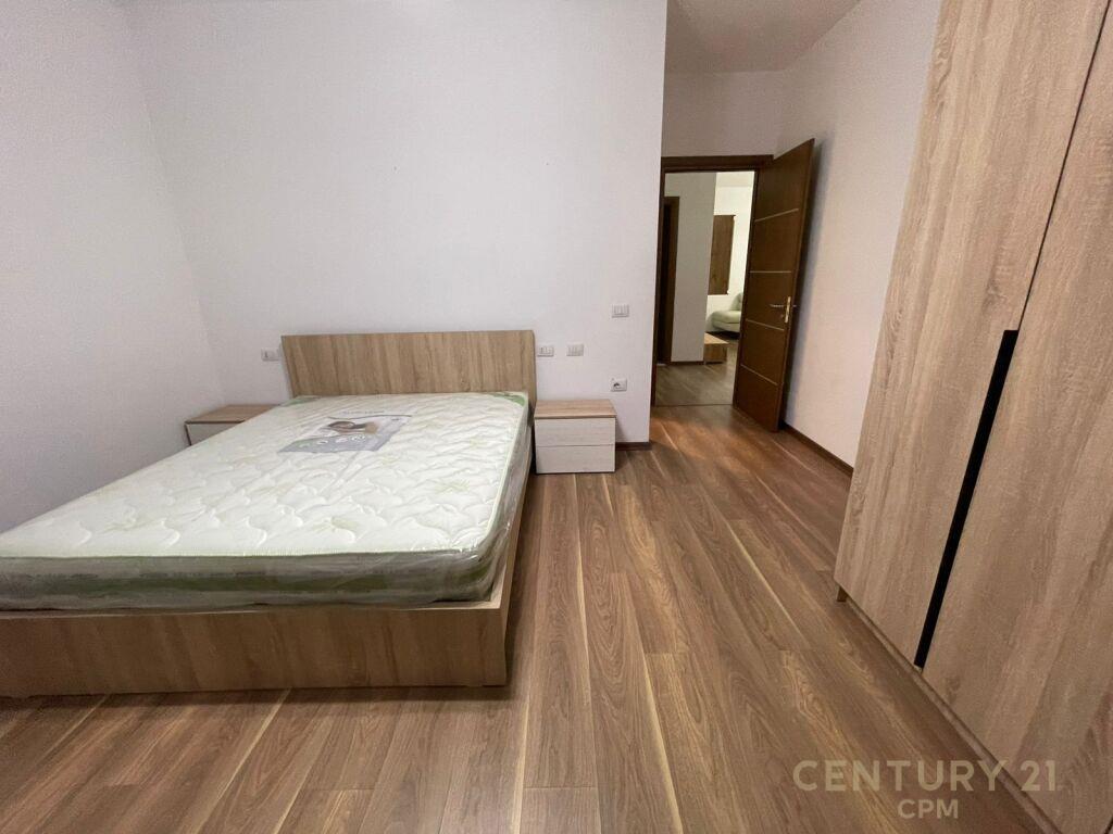 Apartament 2+1+2 Per Qera Tek Kinostudio!