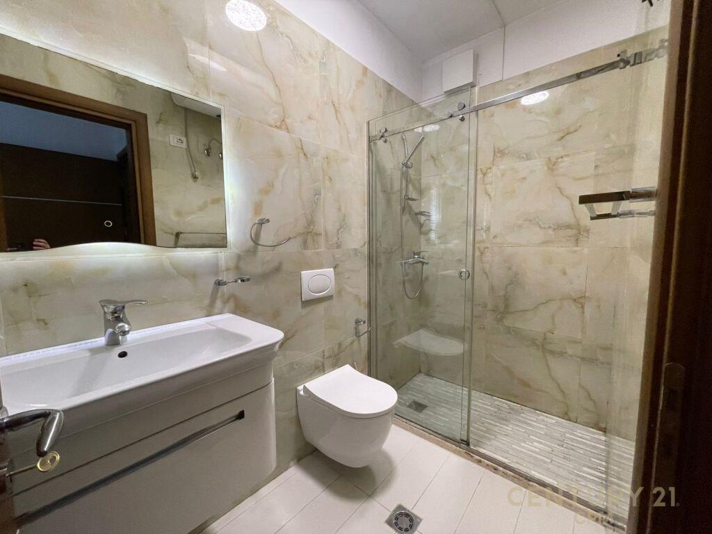 Apartament 2+1+2 Per Qera Tek Kinostudio!