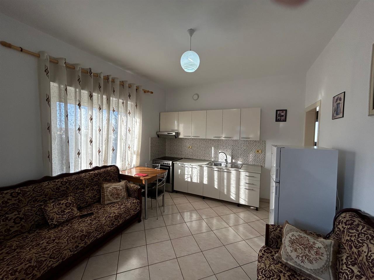 JEPET ME QIRA KATI I DYTE I NJE VILE – RR. “ANDON FRASHERI”,