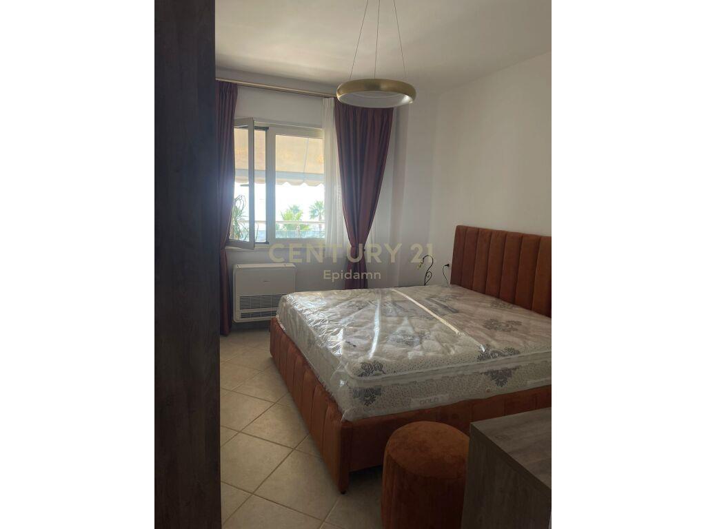 APARTAMENT 3+1+2 ME PAMJE DETI NE VOLLGA !!