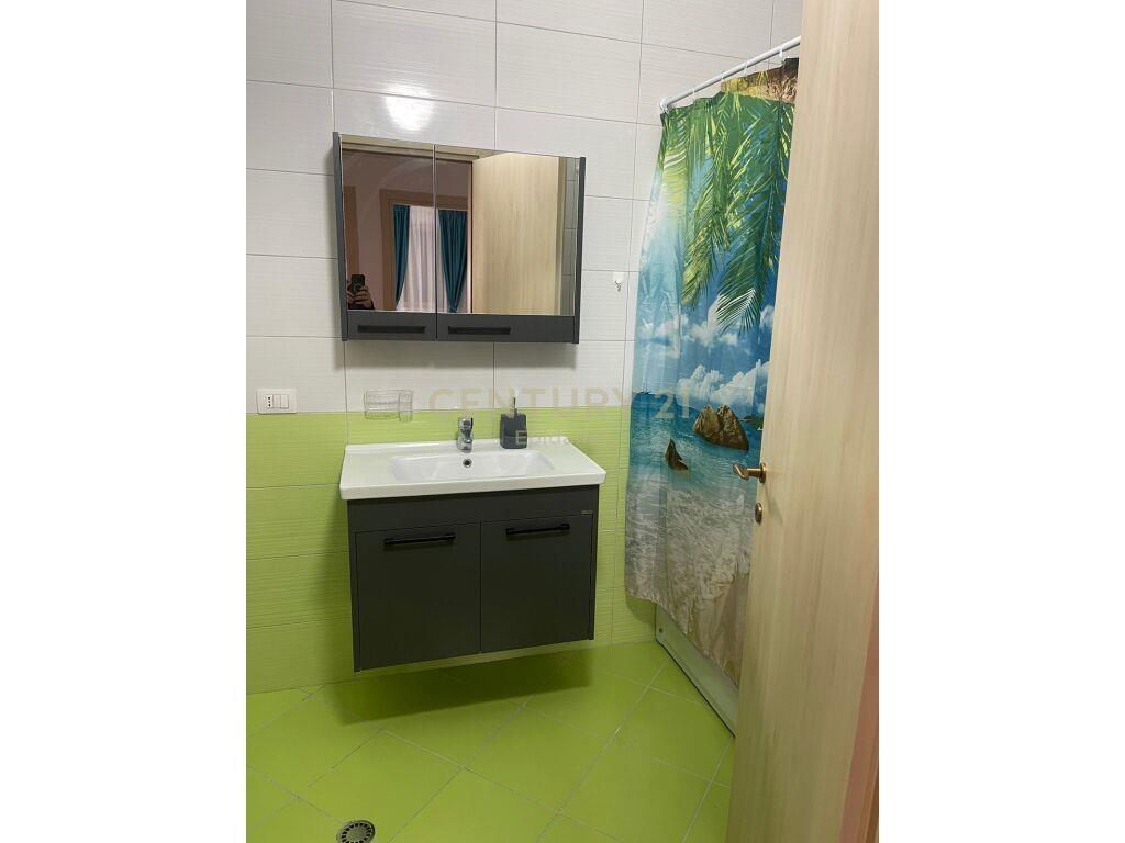 APARTAMENT 3+1+2 ME PAMJE DETI NE VOLLGA !!