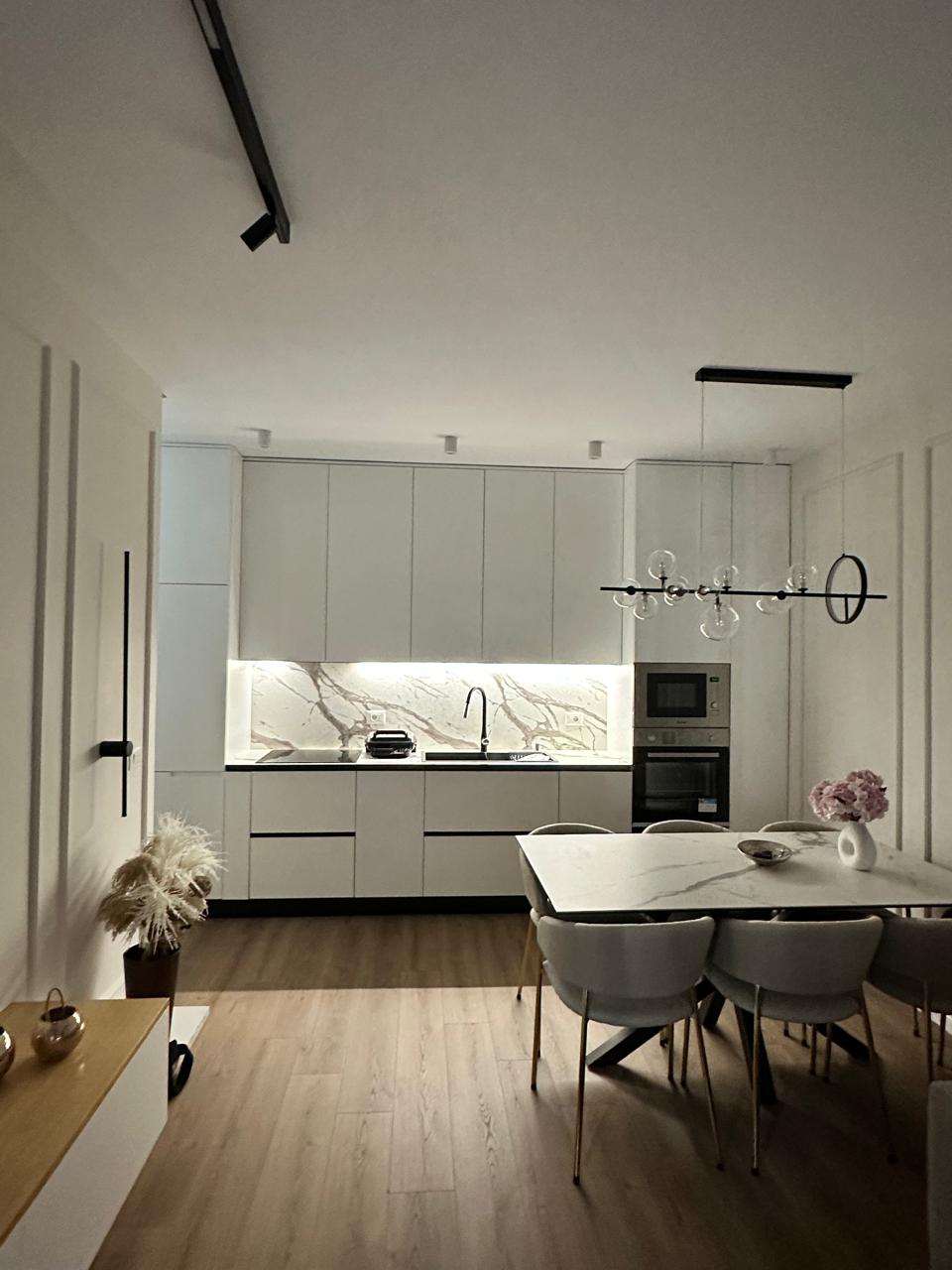 Apartament luksoz 2+1 me qera ne residencen Erli