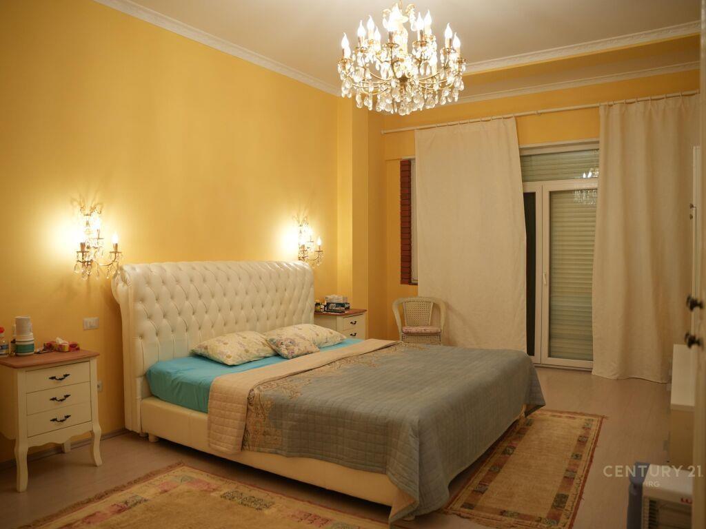 Vile unike per shitje ne Rezidencen Qetesia, Qerret!