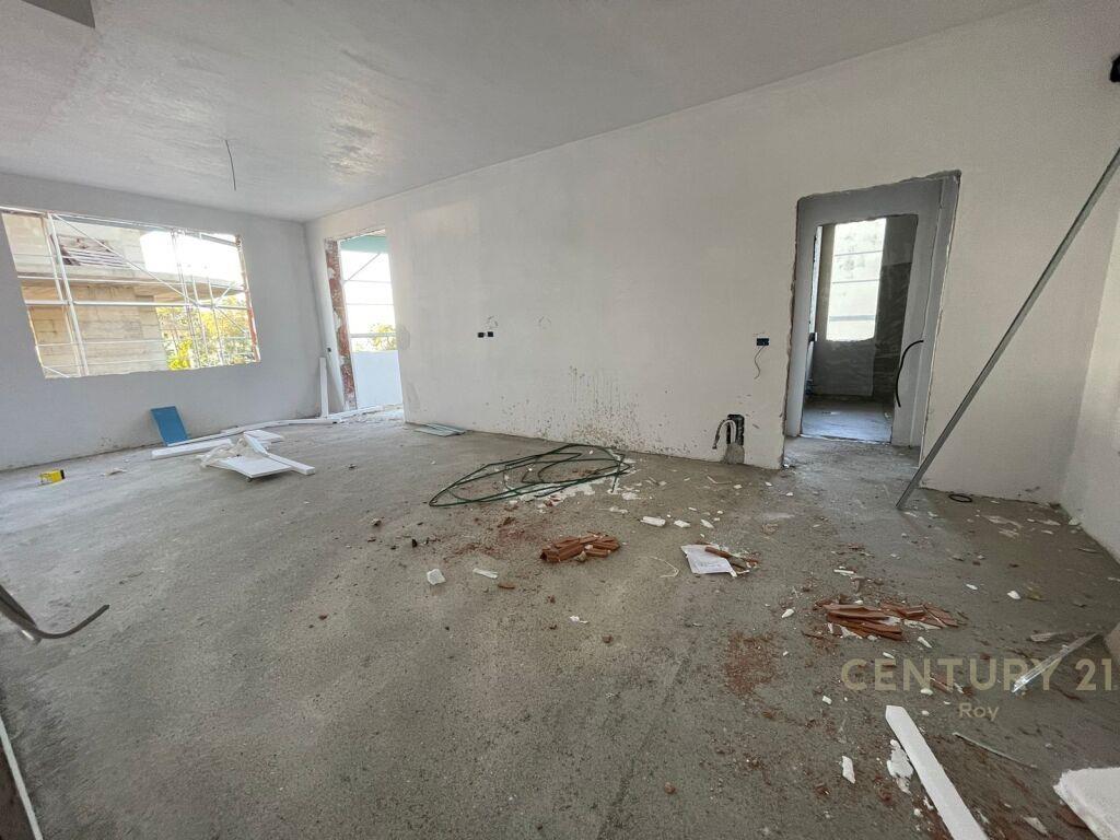 SHITET APARTAMENT 1+1 ME PAMJE DETI NE GOLEM VETEM 30 METRA