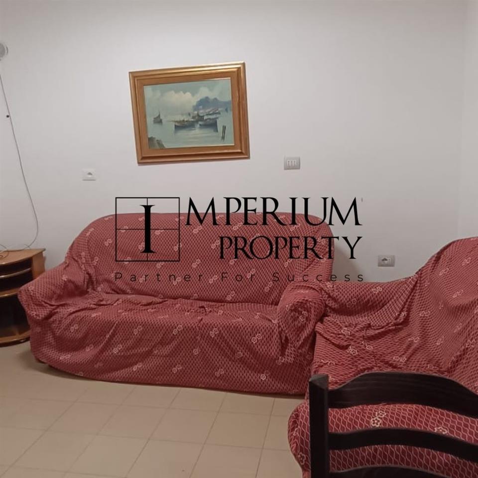 JEPET ME QIRA APARTAMENT 1+1 SHKOZET