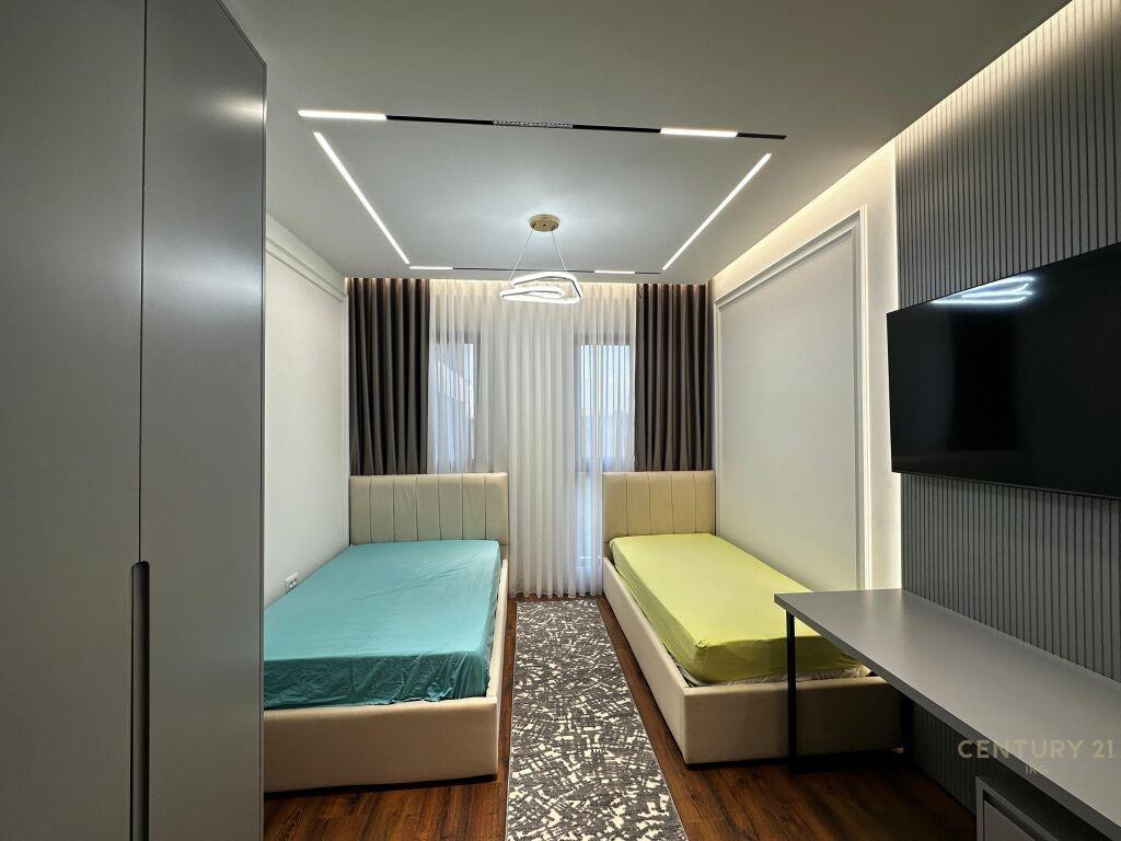 Apartament 2+1+2 tek Arlis,Farmacia 10!IRG102896